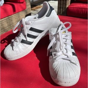 Adidas Superstar Womens Size 6
